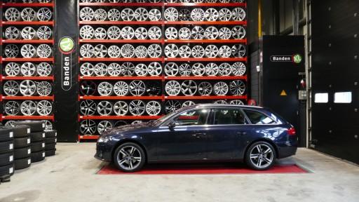 Set 18 inch originele Audi A4 velgen gemonteerd bij Banden XL.JPG