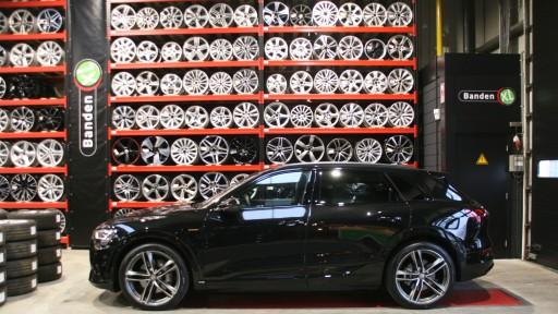 Set 22 inch GMP antraciet-gepolijst gemonteerd op de Audi Q7 bij Banden XL.jpg